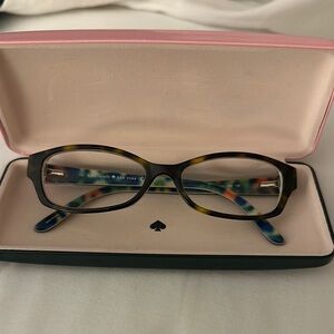 Kate spade prescription glasses 
Size and style in pictures